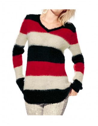 Minkštas dryžuotas megztinis