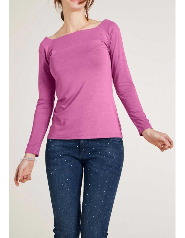 Violetiniai marškinėliai