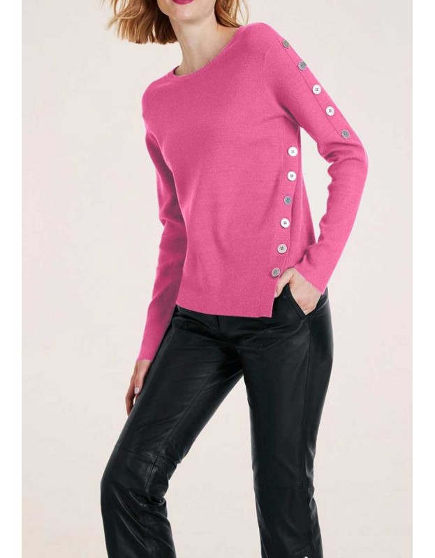 Rožinis megztinis su sagomis