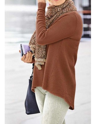 Laisvo stiliaus rudas megztinis