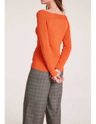 Ryškiai oranžinis megztinis